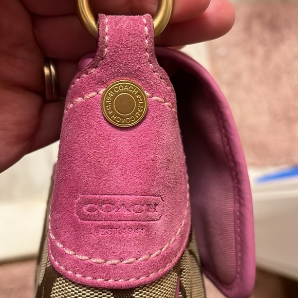 Coach Soho Pink Suede - Picture 14 of 15